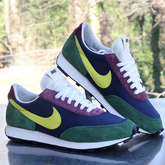 Nike Daybreak Cosmic Bonsai Men’s Size 11 main image 10